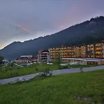Romantik & Der Laterndl Hof Hotel 4*