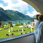 Romantik & Der Laterndl Hof
