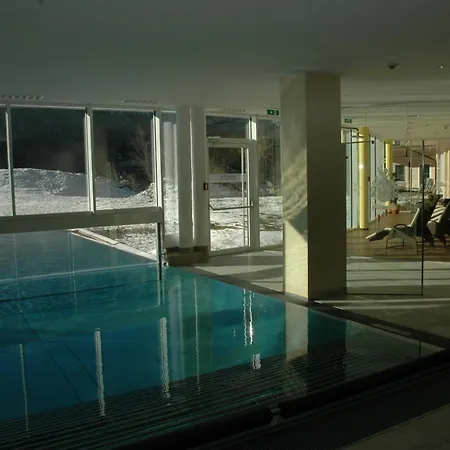 Romantik & Der Laterndl Hof ホテル ハルデンゼー