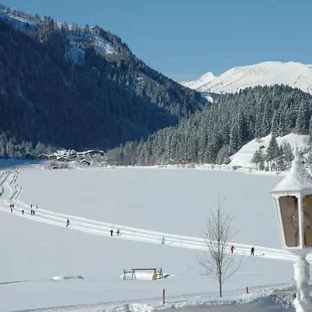 Romantik & Der Laterndl Hof 4*