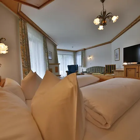 Romantik Resort & Spa Der Laterndl Hof Haldensee