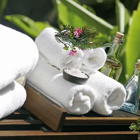 Romantik & Der Laterndl Hof