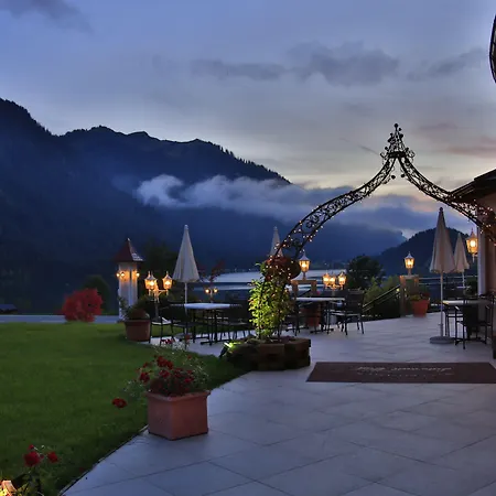 Hotel Romantik & Der Laterndl Hof