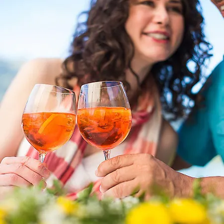 Romantik & Der Laterndl Hof 4*