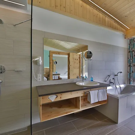 Romantik Resort & Spa Der Laterndl Hof 4* Haldensee