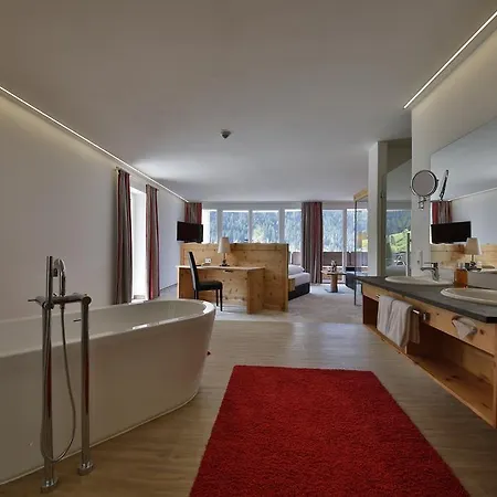 Hotel Romantik Resort & Spa Der Laterndl Hof