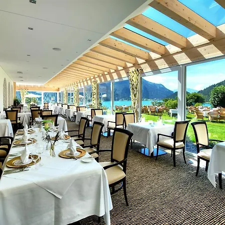 Romantik & Der Laterndl Hof Otel