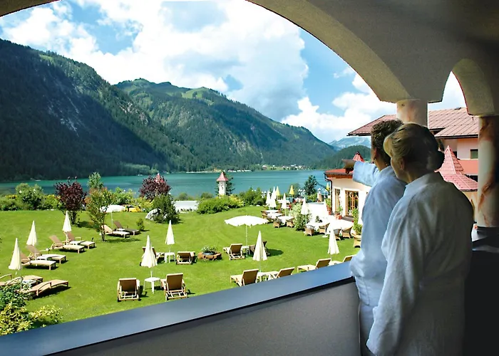 Romantik & Der Laterndl Hof